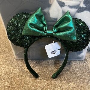 DISNEY adult green sequin Mickey EARS. BRAND NEW.
